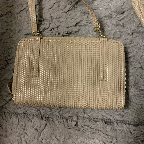 Gold/beige crossbody wallet - Picture 3 of 4
